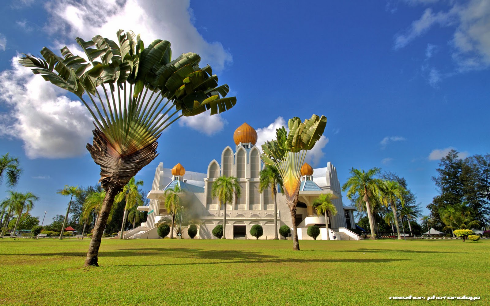 苏丹再纳阿比丁大学（UNISZA）